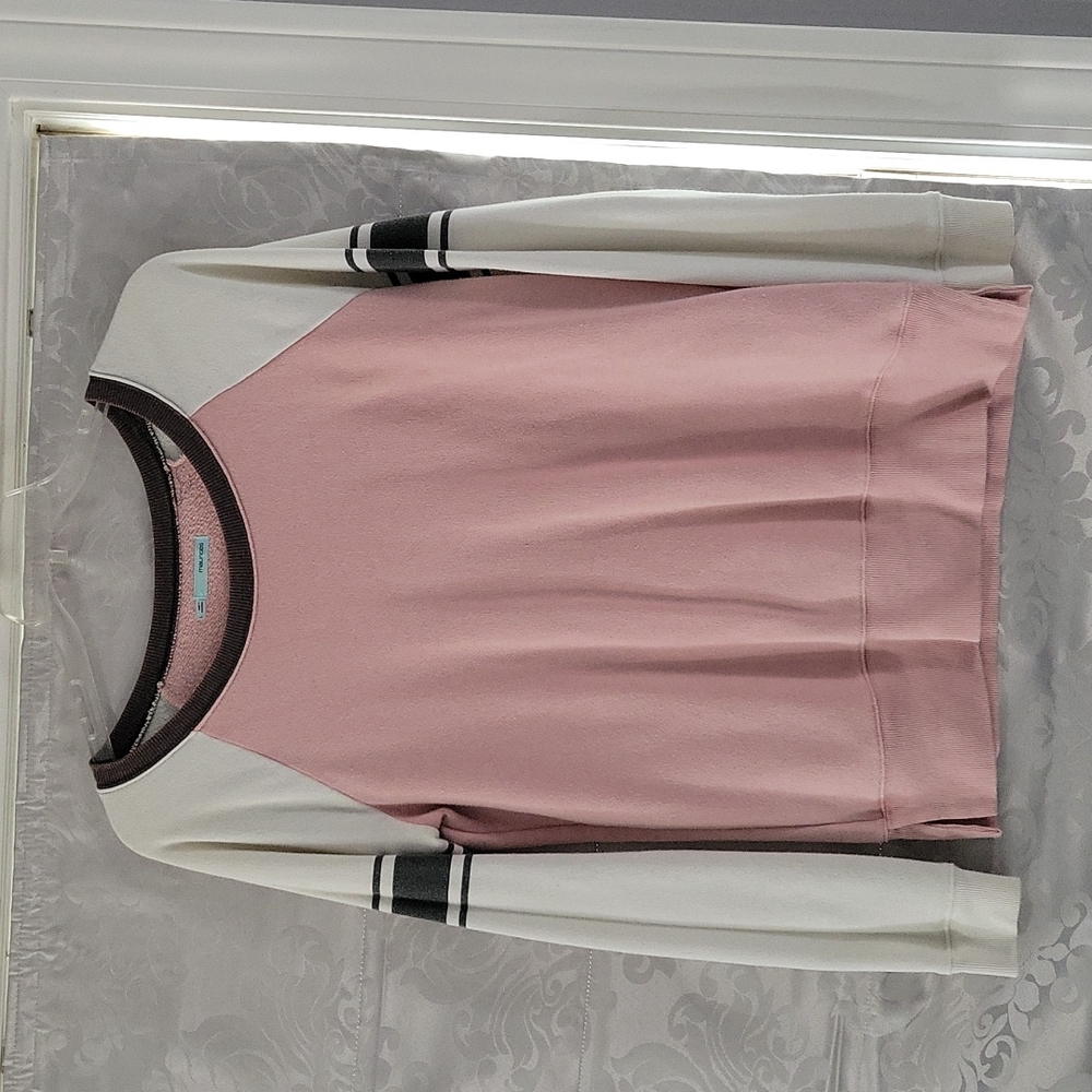 Pink sweatshirt